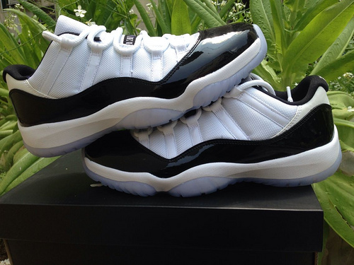 Air Jordan 11 Low Concord Genuine True Land Carbon 41-47 A large number of shipments-bdba5aa5